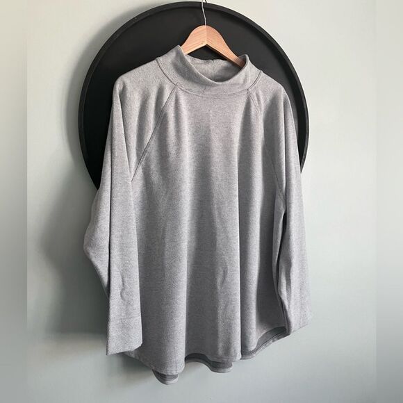 Ava & Viv Tops - AVA & VIV Grey Mock Neck Sweatshirt Size 2X